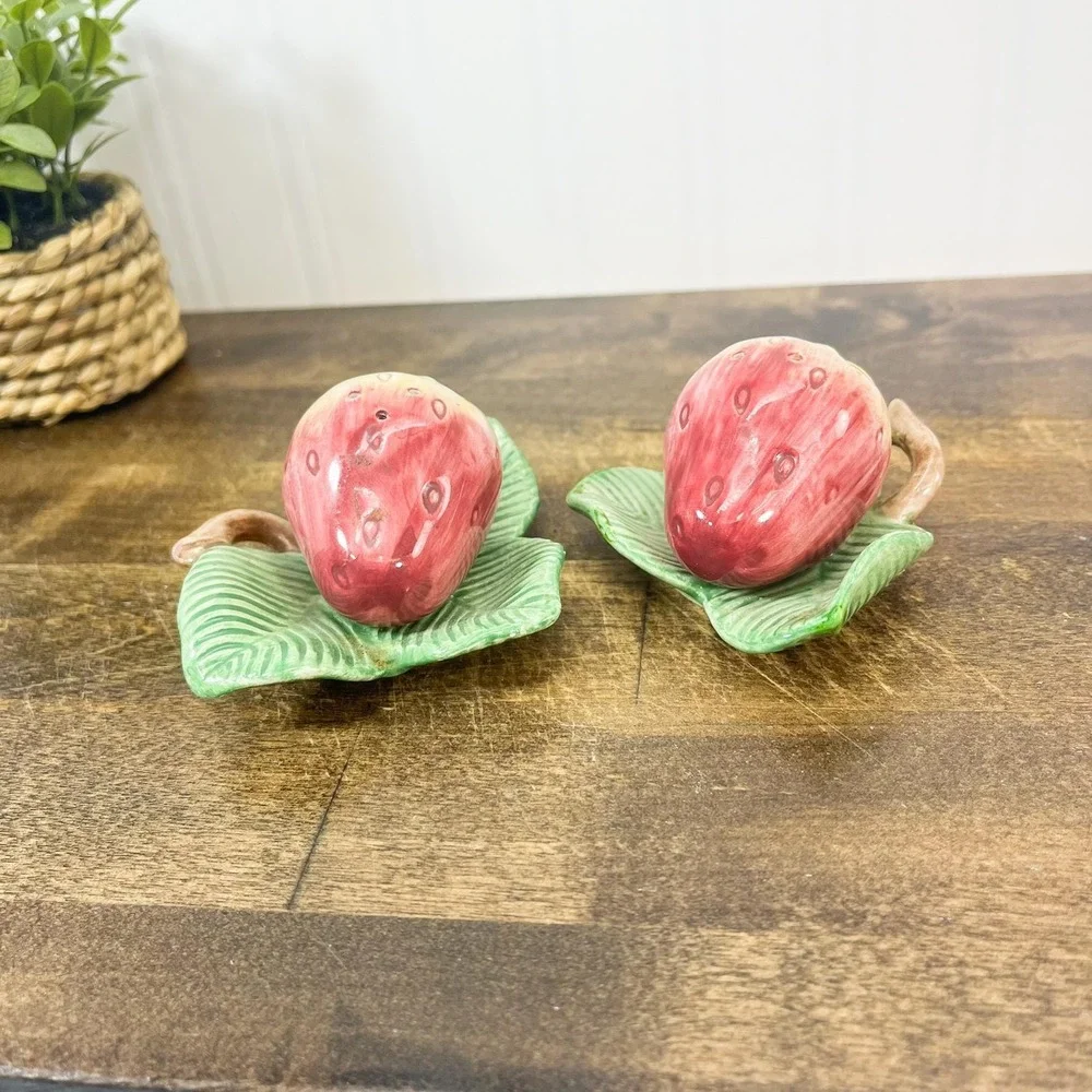Vintage Strawberry Salt and Pepper Shakers  - Fitz‎ & Floyd Strawberries